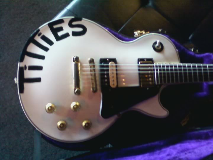 Titties on the Guitar