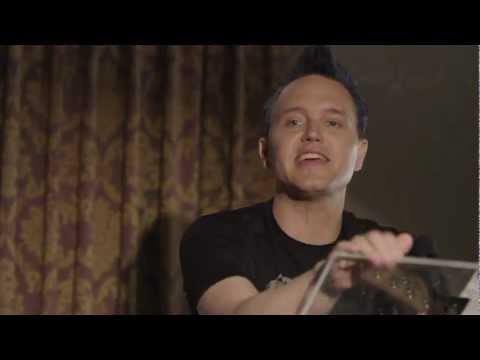 “Bassists Look Too Bored” – Mark Hopus at the International Bass Players Association