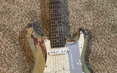 Dumpstercaster: A Guitar Only a Punk Could Love