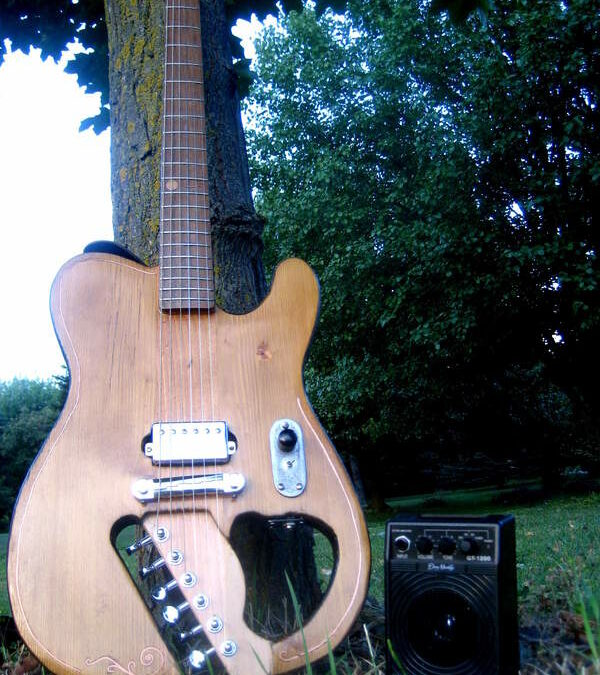The Telecaster That Threw Tradition Out the Window!